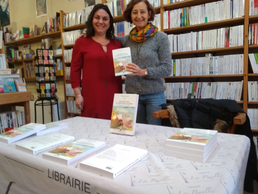Dédicace à la Ruelle, avec la libraire Marlène